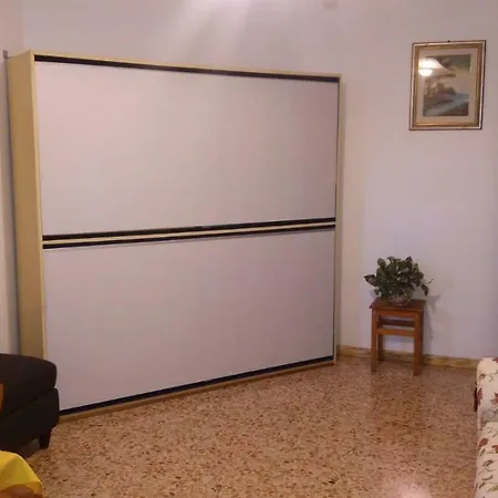 House Romolo Σαν Ρέμο